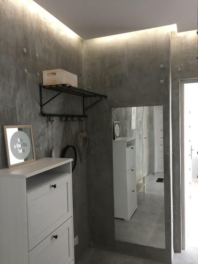 Apartament Bellapola ニサ エクステリア 写真
